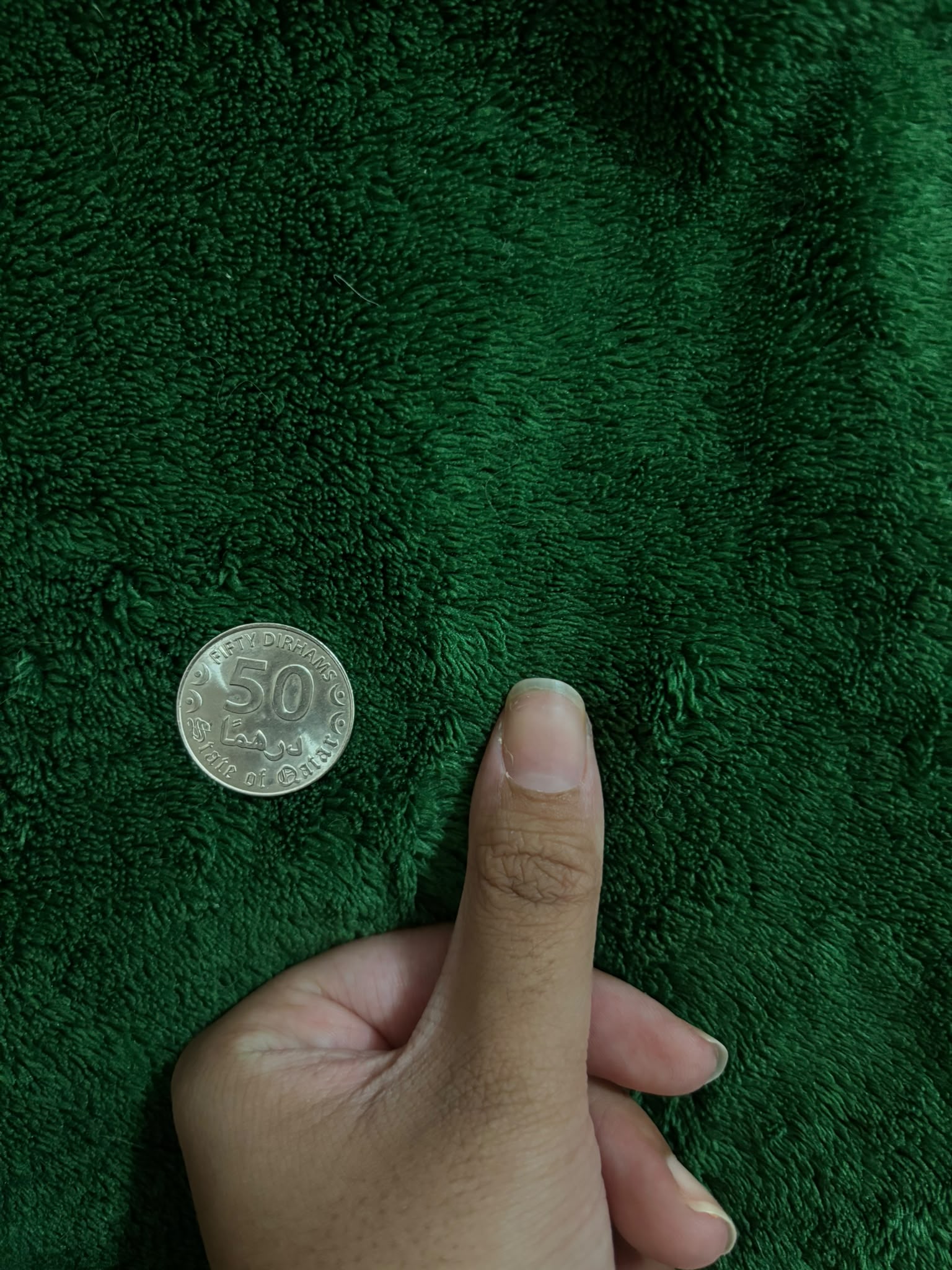 Sizing reference photo 1 — single finger